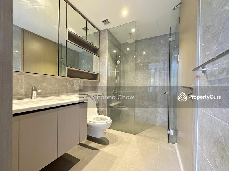 Condominium for Rent: D18, 528510