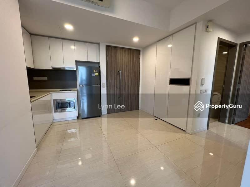 Prop-GPT: Condominium: D20  Sky Vue