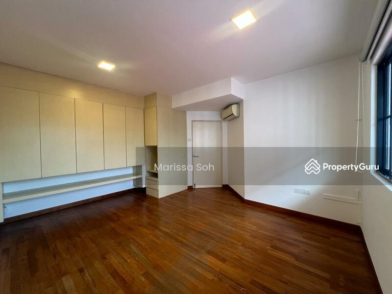 Semi-Detached for Rent, Tranquil Environment, Well Maintained 2 Storey Semi-D Close to Amenities, SGD 10,800 | 999-year lease
