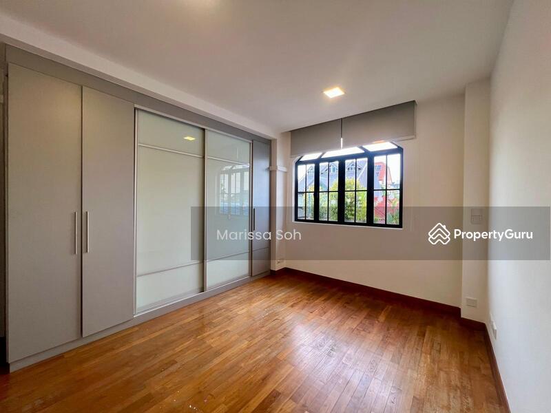 Semi-Detached for Rent, Tranquil Environment, Well Maintained 2 Storey Semi-D Close to Amenities, SGD 10,800 | 999-year lease