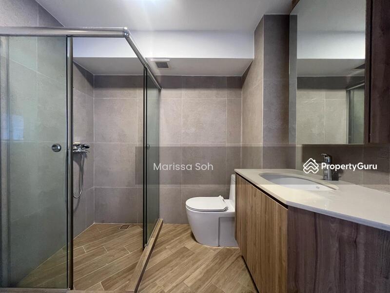 Semi-Detached for Rent, Tranquil Environment, Well Maintained 2 Storey Semi-D Close to Amenities, SGD 10,800 | 999-year lease