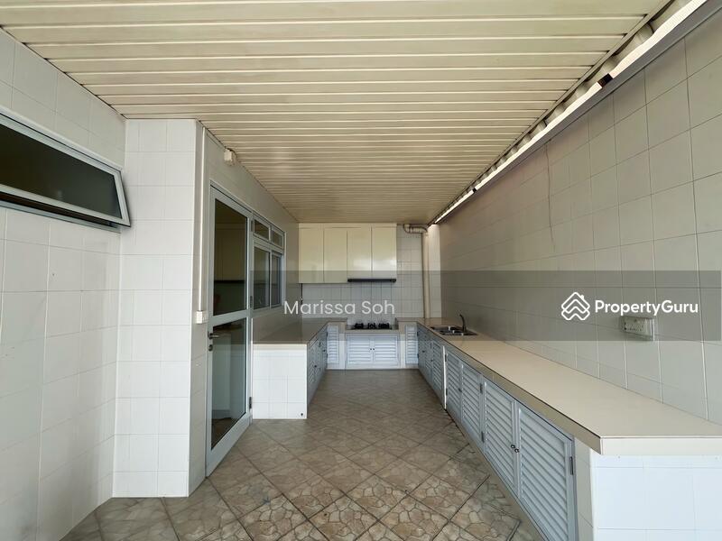 Semi-Detached for Rent, Tranquil Environment, Well Maintained 2 Storey Semi-D Close to Amenities, SGD 10,800 | 999-year lease
