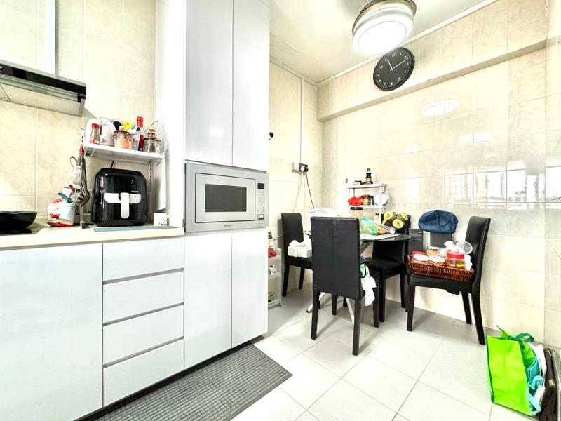 HDB Apartment for Rent, 777 Yishun Avenue 2 HDB Apartment For Rent, $2,800, 2 Bed 2 Bath 688 sqft $4.07 psf, SGD 2,800 | 99-year Leasehold