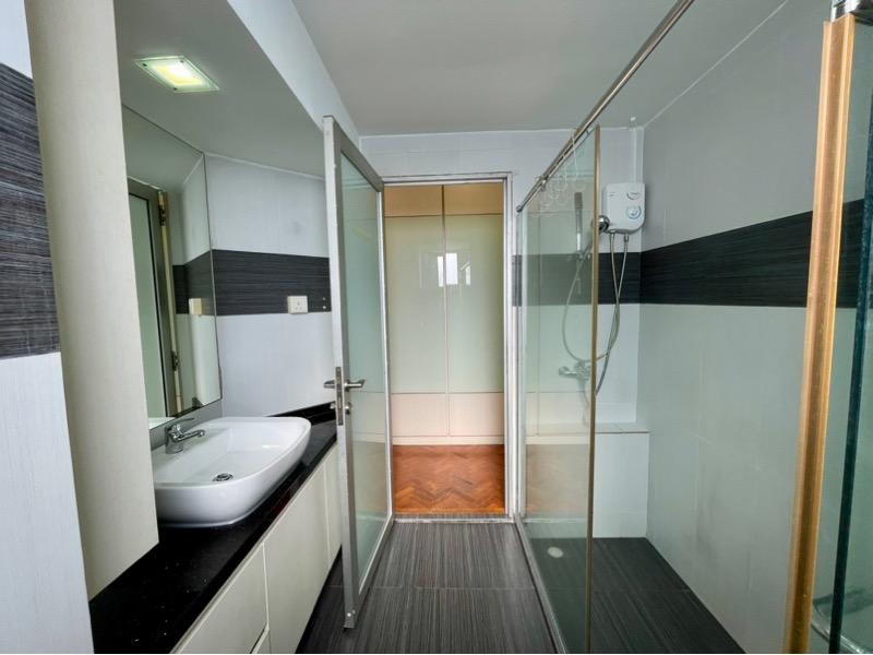 Elias Green Condominium For Rent, $4,800, 3 Bed 4 Bath 1,667 sqft $2.88 psf
