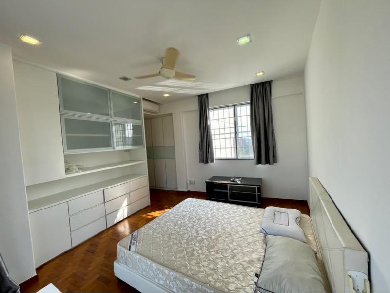 Elias Green Condominium For Rent, $4,800, 3 Bed 4 Bath 1,667 sqft $2.88 psf