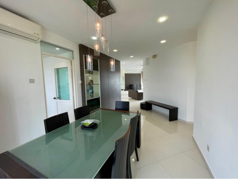 Elias Green Condominium For Rent, $4,800, 3 Bed 4 Bath 1,667 sqft $2.88 psf