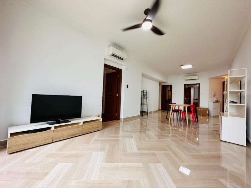 Prop-GPT: Condominium: D23 Hillview Glendale Park