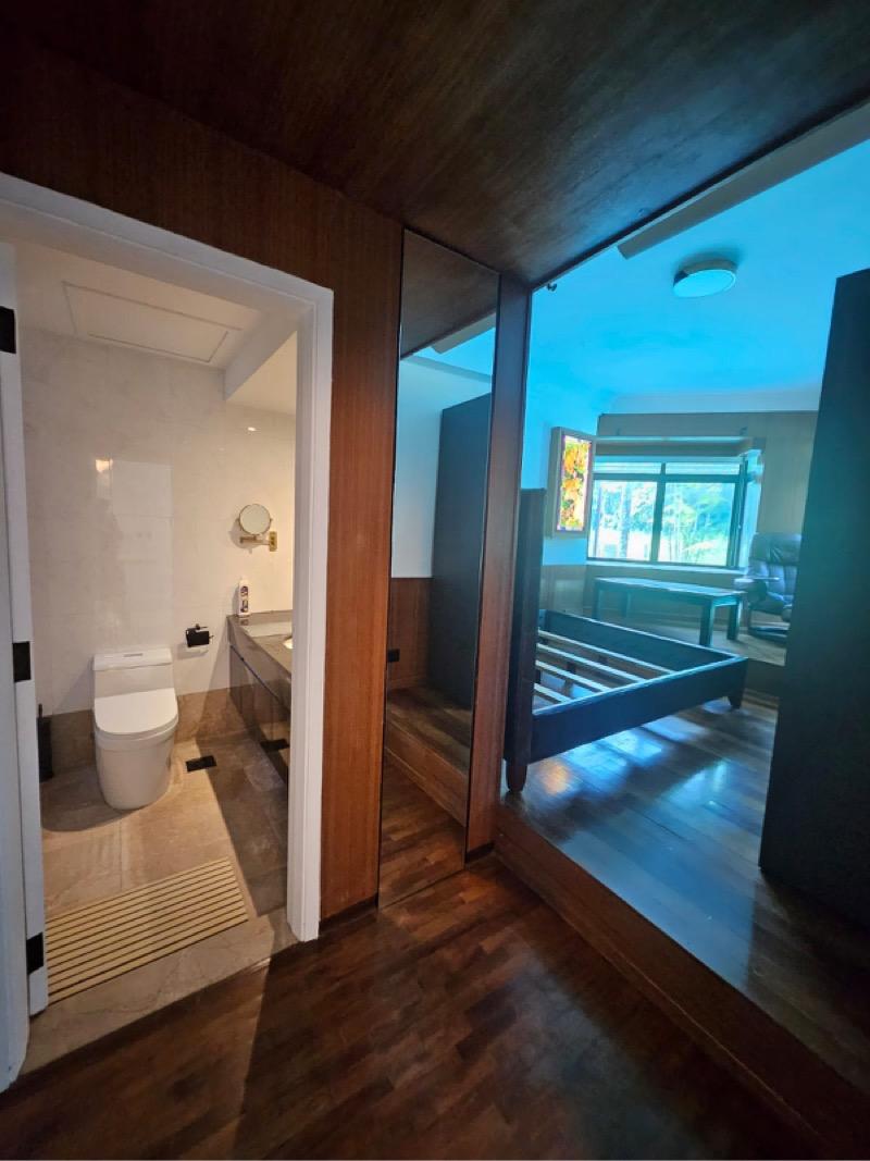 The Edgewater Condominium For Rent, $3,680, 2 Bed 2 Bath 980 sqft $3.76 psf