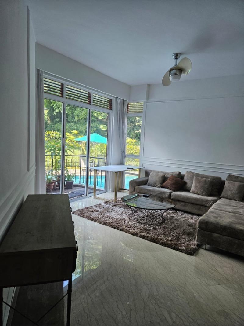 The Edgewater Condominium For Rent, $3,680, 2 Bed 2 Bath 980 sqft $3.76 psf