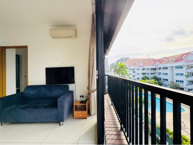 Condominium for Rent: D14, 419755