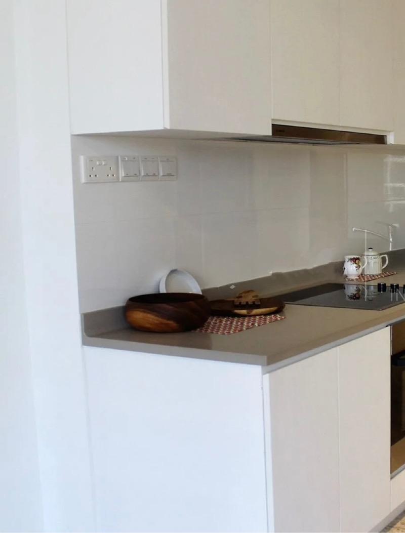 18 Woodsville Condominium For Rent, $3,900, 2 Bed 2 Bath 710 sqft $5.49 psf