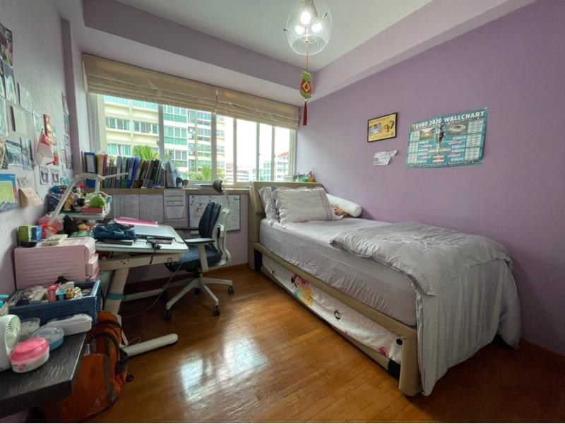 The Esparis Condominium For Rent, $4,200, 3 Bed 3 Bath 1,185 sqft $3.54 psf