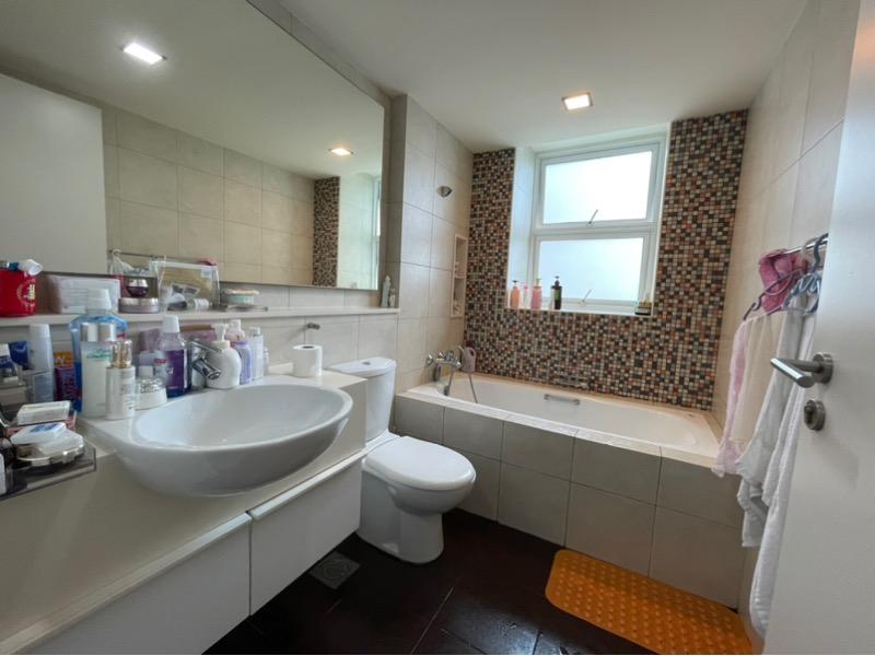 The Esparis Condominium For Rent, $4,200, 3 Bed 3 Bath 1,185 sqft $3.54 psf