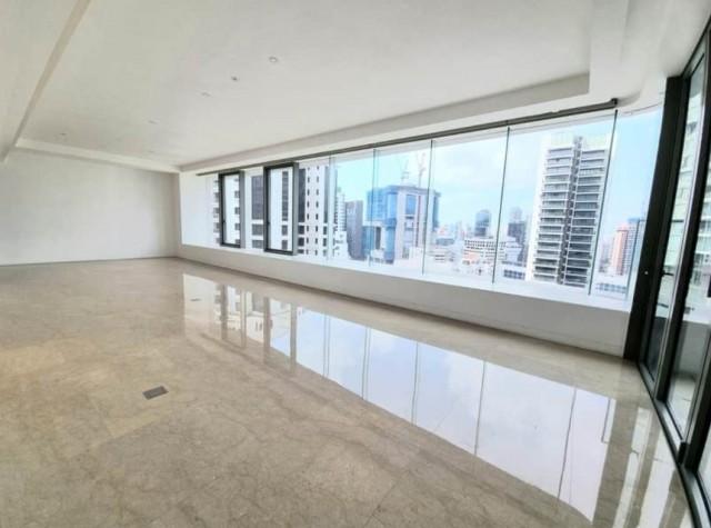 Prop-GPT: Apartment: D10  Ardmore Residence