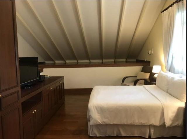 Prop-GPT: Apartment: D15  Lotus at Joo Chiat