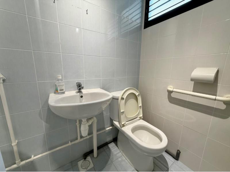 HDB Apartment for Rent: D20, 570195