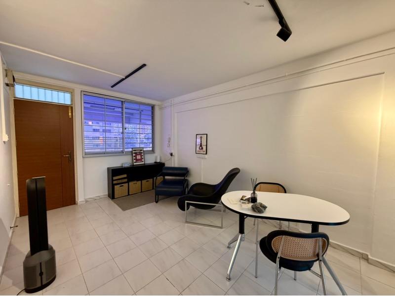 HDB Apartment for Rent: D20, 570195