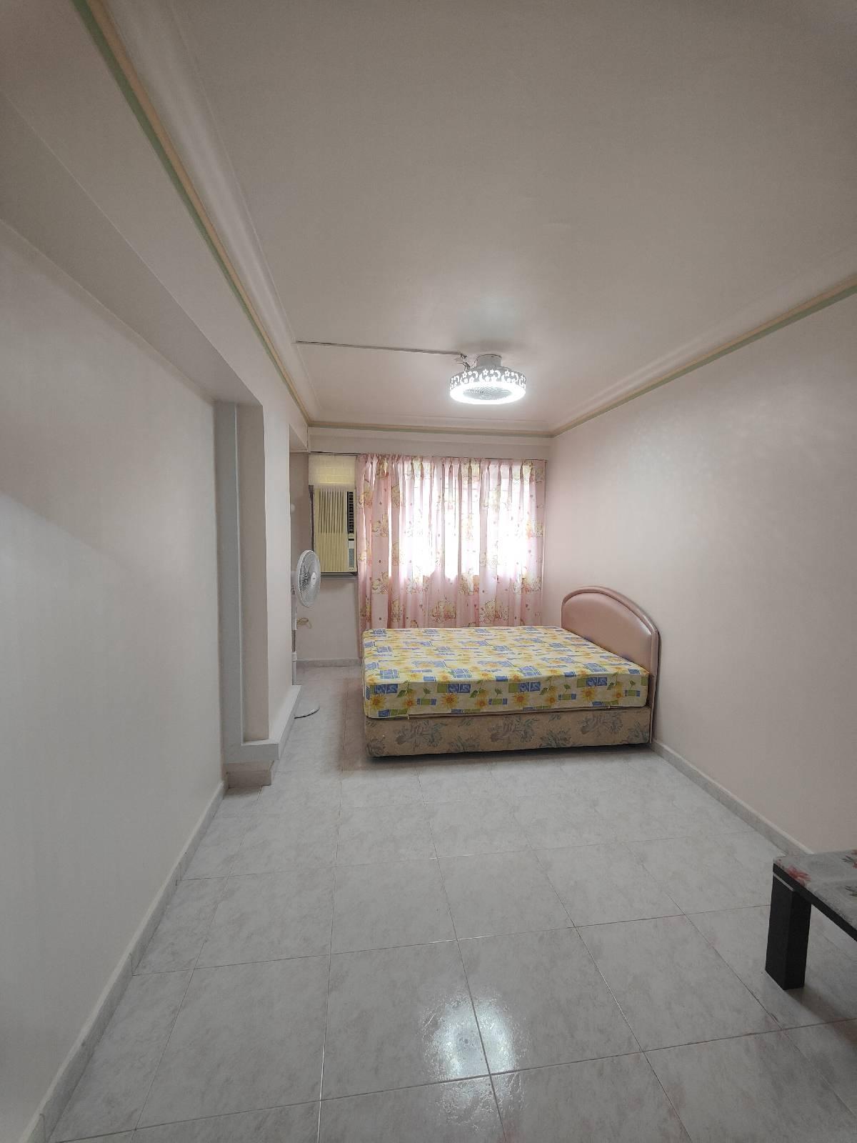 Prop-GPT: HDB Apartment: D18 Pasir Ris 468 Pasir Ris Drive 6