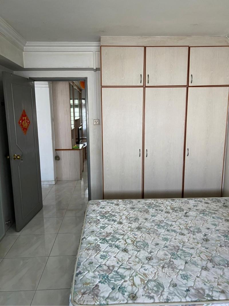 HDB Apartment for Rent, 175 Lompang Road HDB Apartment For Rent, $3,499, 3 Bed 2 Bath 1,119 sqft $3.13 psf, SGD 3,499 | 99-year Leasehold