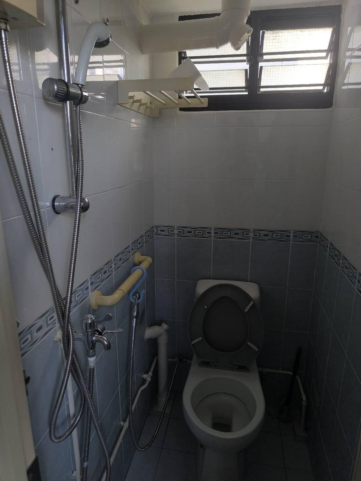 2 Hougang Avenue 3 HDB Apartment For Rent, $3,000, 2 Bed 1 Bath 635 sqft $4.72 psf