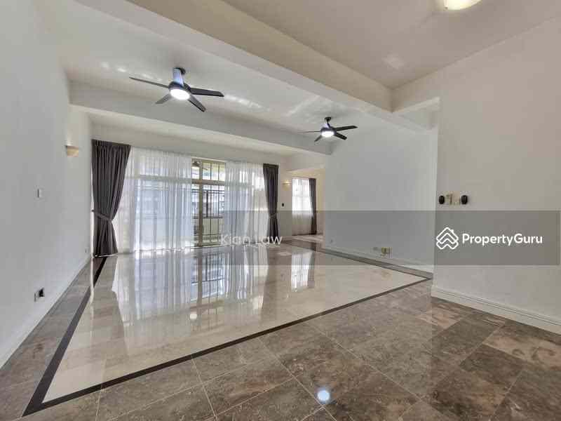 Prop-GPT: Condominium: D09  Leonie Condotel