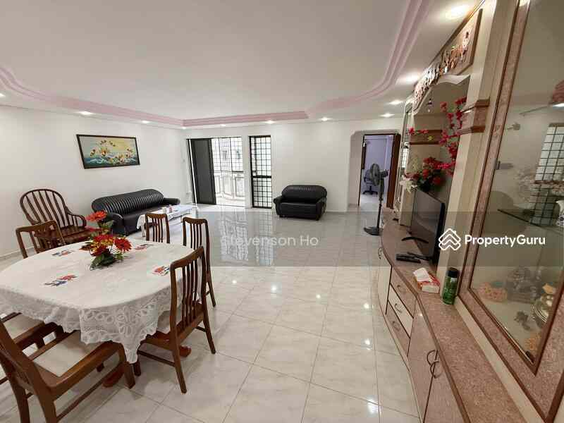 Prop-GPT: HDB Flat: D19  110 Rivervale Walk