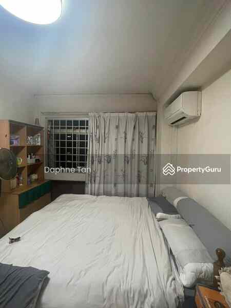 Prop-GPT: HDB Flat: D25  369 Woodlands Avenue 1