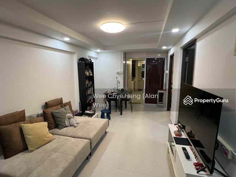 Prop-GPT: HDB Flat: D03  88 Commonwealth Close