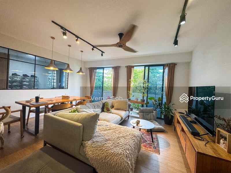 Prop-GPT: HDB Flat: D19 Punggol 310B Punggol Walk