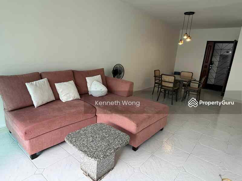 Prop-GPT: Condominium: D27 Yishun Orchid Park Condominium