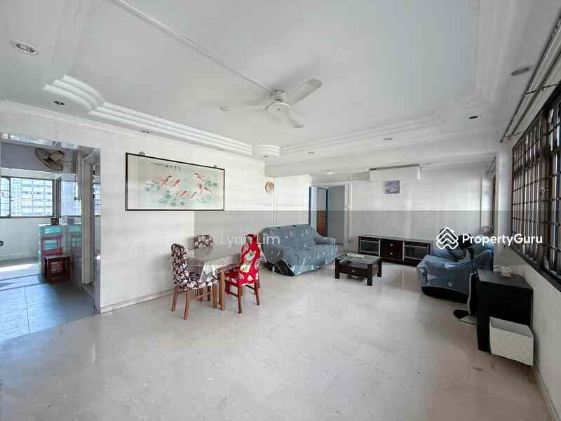 Prop-GPT: HDB Flat: D19  236 Compassvale Walk