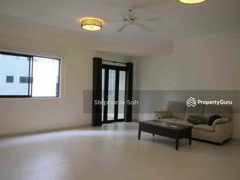 Prop-GPT: Condominium: D19  Nouvelle Park