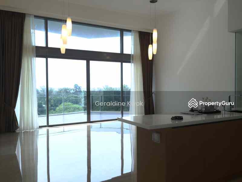 Prop-GPT: Condominium: D15 Marine Parade Silversea