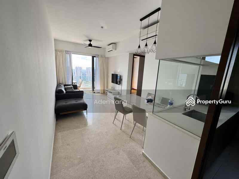Prop-GPT: Condominium: D03  Stirling Residences