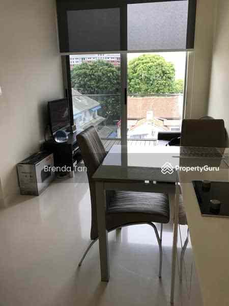 Prop-GPT: Condominium: D19  Casa Cambio