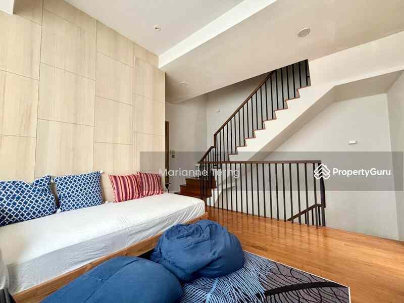 Prop-GPT: Semi-Detached: D28  Luxus Hills