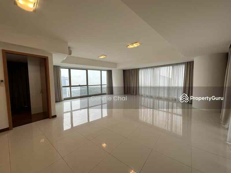 Prop-GPT: Apartment: D01 Marina The Sail @ Marina Bay