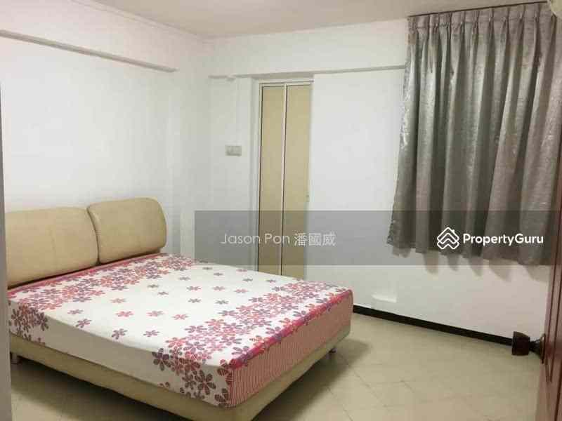 Prop-GPT: HDB Flat: D23 Bukit Batok 370 Bukit Batok Street 31