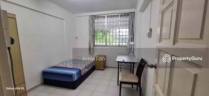 Prop-GPT: HDB Flat: D19  335 Serangoon Avenue 3