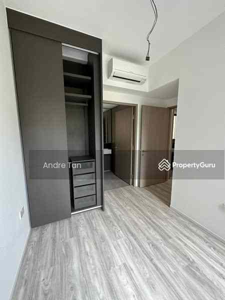 Prop-GPT: Condominium: D13  The Woodleigh Residences
