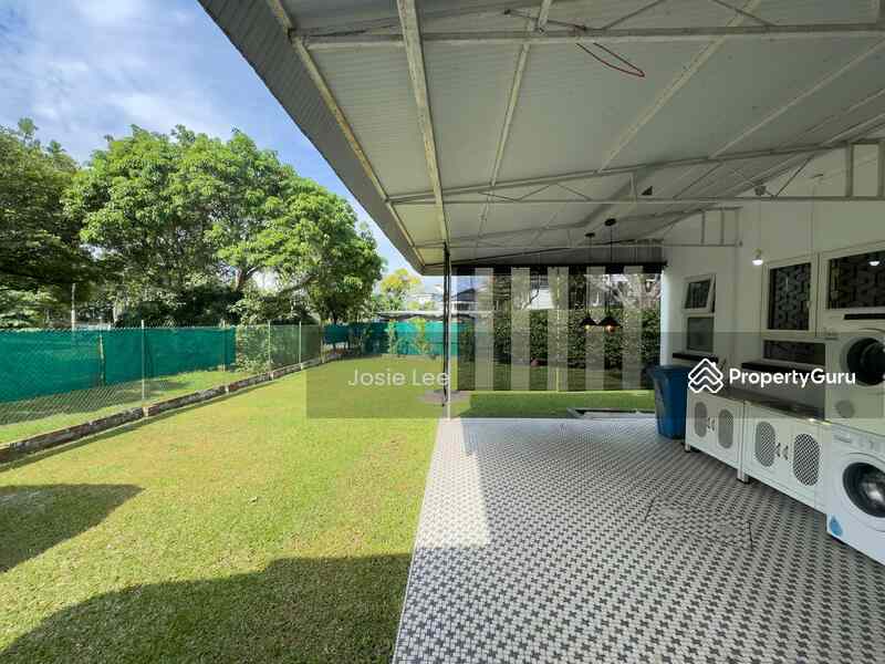 Prop-GPT: Corner Terrace: D10 Holland Ming Teck Park