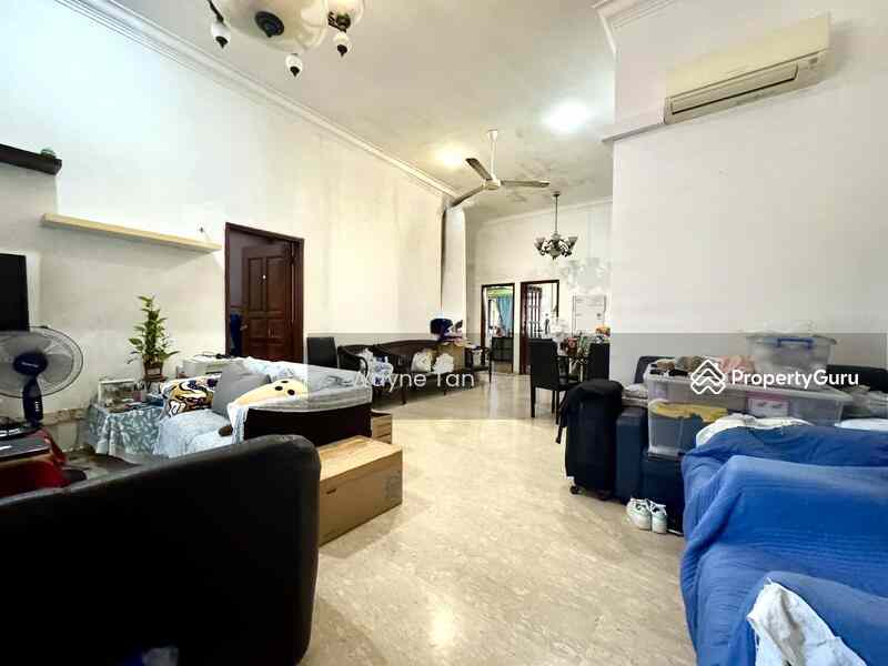 Prop-GPT: Condominium: D05  Bayville Condo