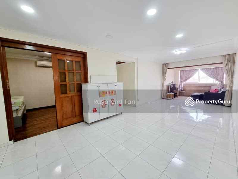 Prop-GPT: HDB Flat: D25  865 Woodlands Street 83