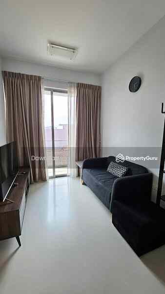Prop-GPT: Condominium: D19  Casa Cambio