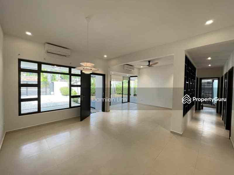 Prop-GPT: Semi-Detached: D10 Holland Charming Semi D for Rent