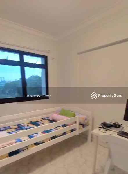 Prop-GPT: HDB Flat: D02  8 Cantonment Close