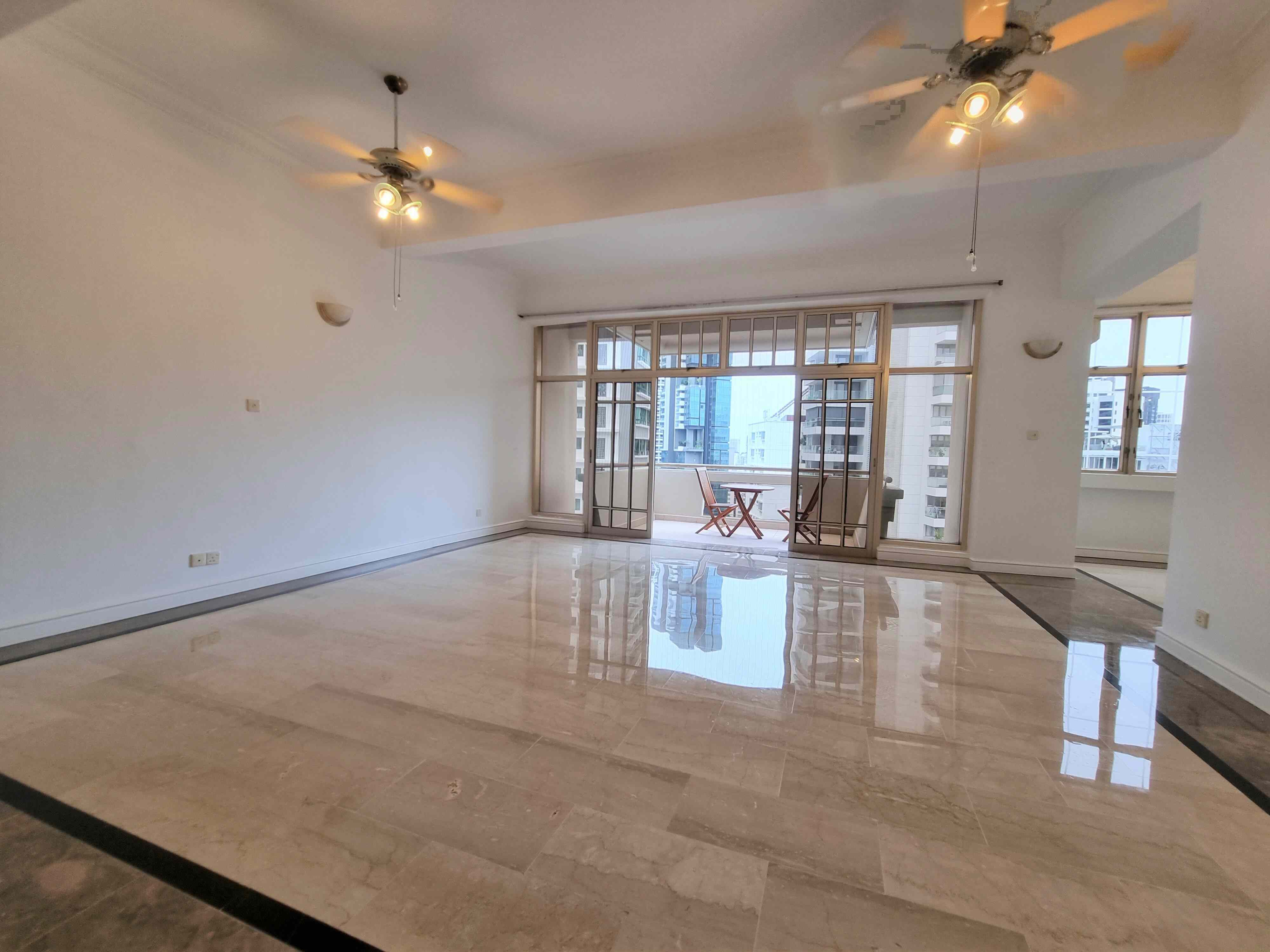 Prop-GPT: Condominium: D09  Leonie Condotel