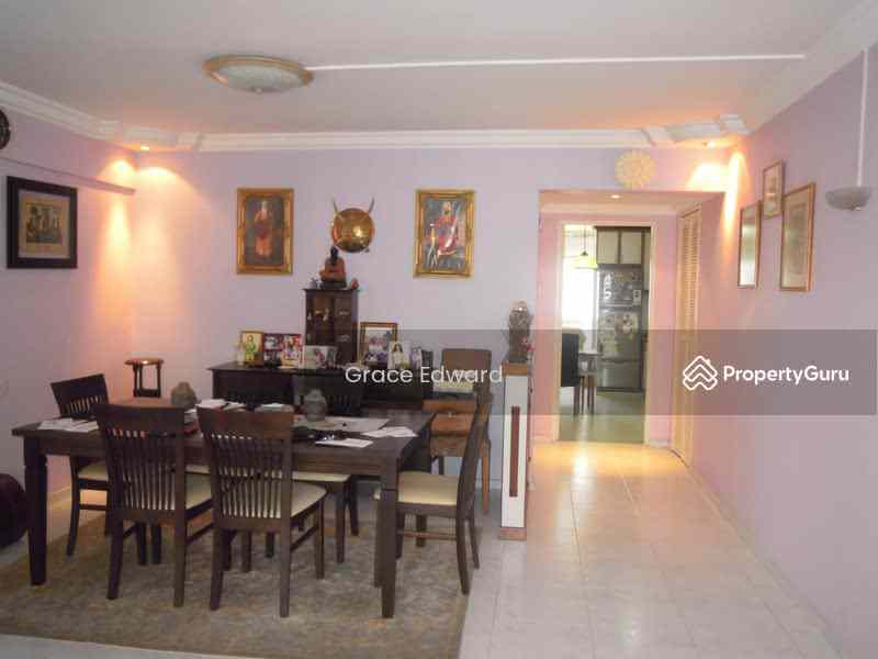 Prop-GPT: HDB Flat: D20 Ang Mo Kio 640 Ang Mo Kio Avenue 6