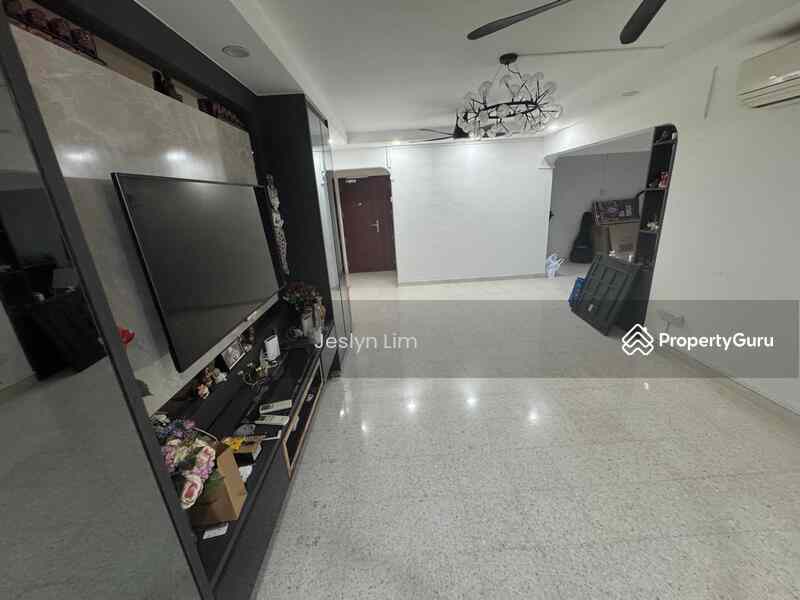 Prop-GPT: HDB Flat: D02  109 Spottiswoode Park Road