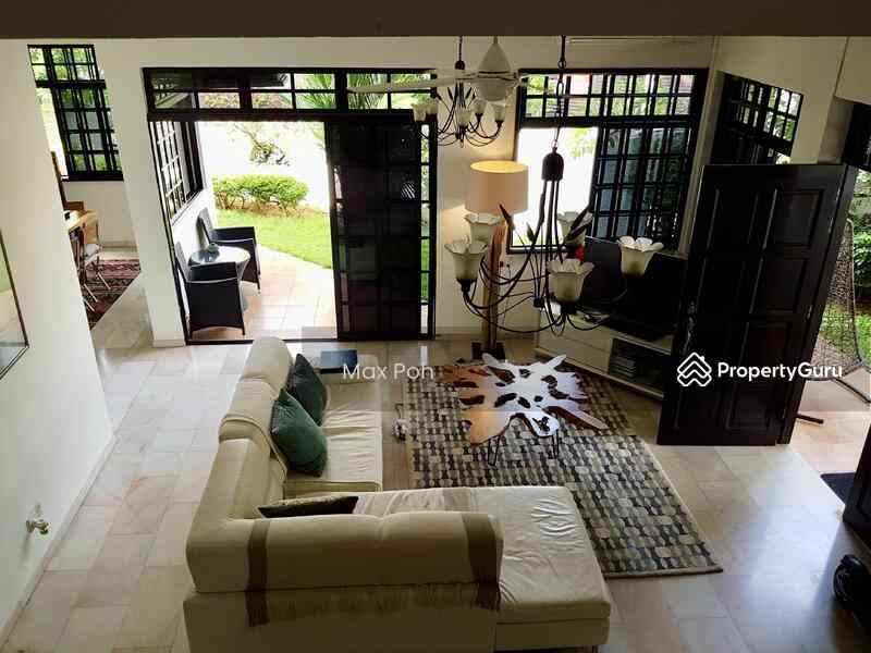 Prop-GPT: Corner Terrace: D19  3 Storey Corner Terrace Kovan MRT Serangoon Garden